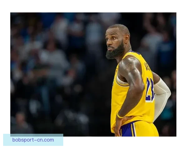 曝詹姆斯愿降薪留守湖人助力里夫斯续约三巨头迎来蜕变新篇章冲冠之路 曝詹姆斯愿降薪留守湖人助力里夫斯续约三巨头迎来蜕变新篇章冲冠之路