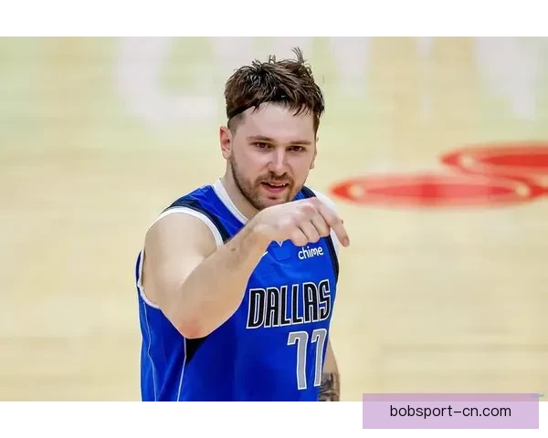 里夫斯:虽未找到节奏仍能取胜 东契奇或再演单场60分奇迹 里夫斯:虽未找到节奏仍能取胜 东契奇或再演单场60分奇迹