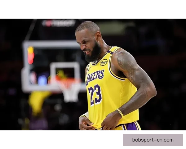 曝詹姆斯愿降薪留守湖人助力里夫斯续约三巨头迎来蜕变新篇章冲冠之路